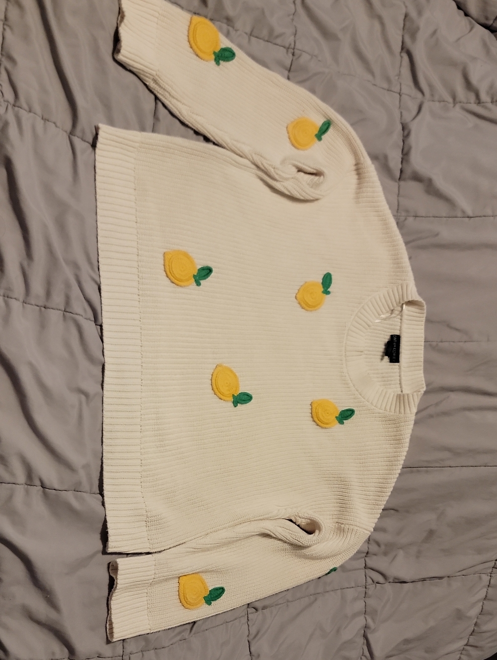 Cynthia Rowley Cream Crewneck Sweater with Yellow Lemon Appliqués